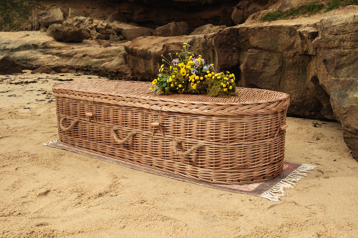 The Classic - Willow Casket